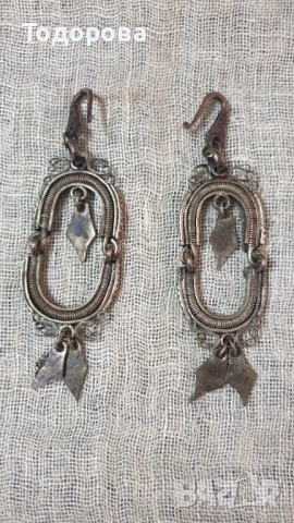 Възрожденски трепки,обици,кучки, снимка 4 - Антикварни и старинни предмети - 53210093