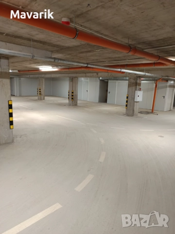 Паркомясто подземно Малинова Долина , снимка 2 - Гаражи и паркоместа - 52504397