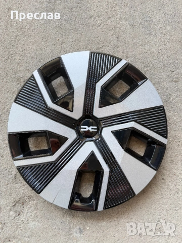 1 брой оригинален тас за Dacia 16