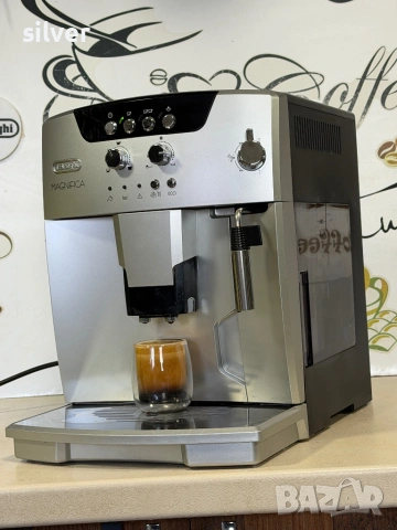 Кафемашина кафе автомат delonghi magnifica с гаранция