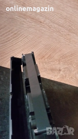 Видеокасета  В КАПАНА НА НОЩТА 1993 г. VHS, снимка 5 - Други жанрове - 54030490