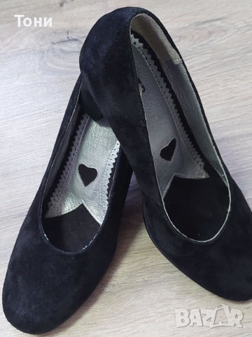 Дамски обувки естествен велур 