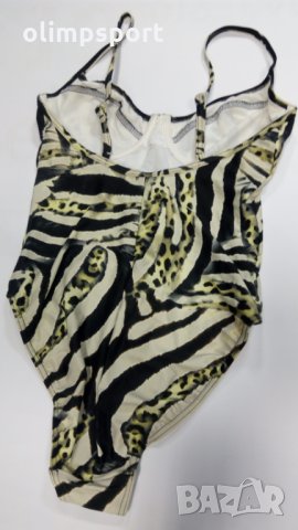 дамски бански arena нов цял  чашка В  размер 36, 38 , снимка 2 - Бански костюми - 29600832