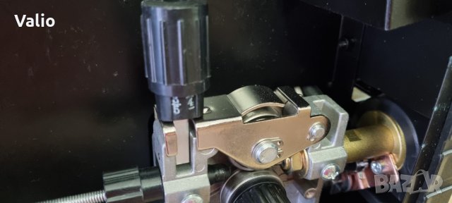 Синергичен телоподаващ апарат MIG-MMA 250AL за алуминии, снимка 4 - Други инструменти - 38100999