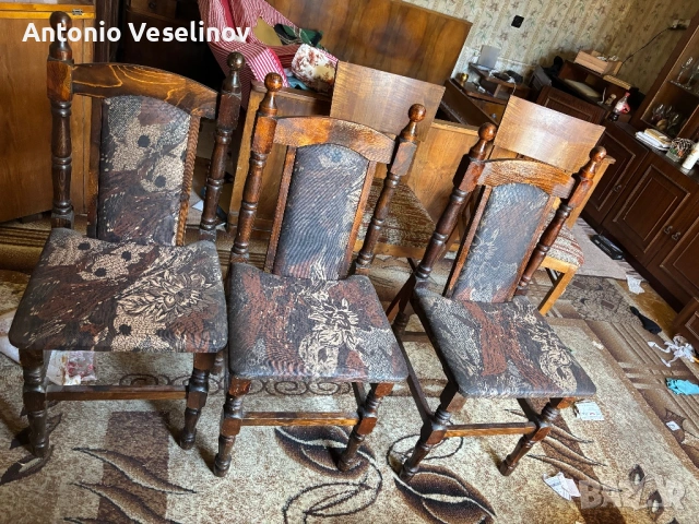 Дървени столове 3 броя