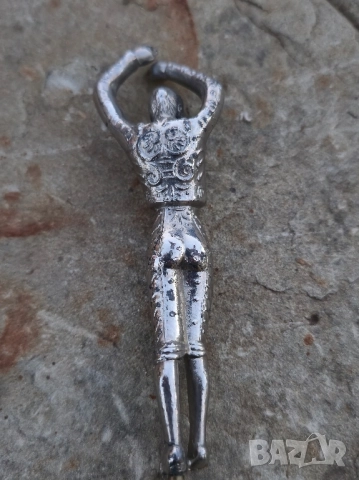 Бронзова Фугура Испания, снимка 6 - Декорация за дома - 52270761