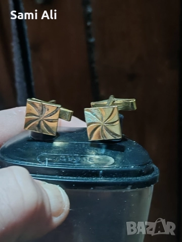 Стари позлатени копчета за ръкавели