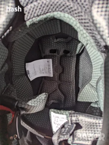 Каска за мотоциклети Favoto, XL (61 см), снимка 9 - Аксесоари и консумативи - 47538699