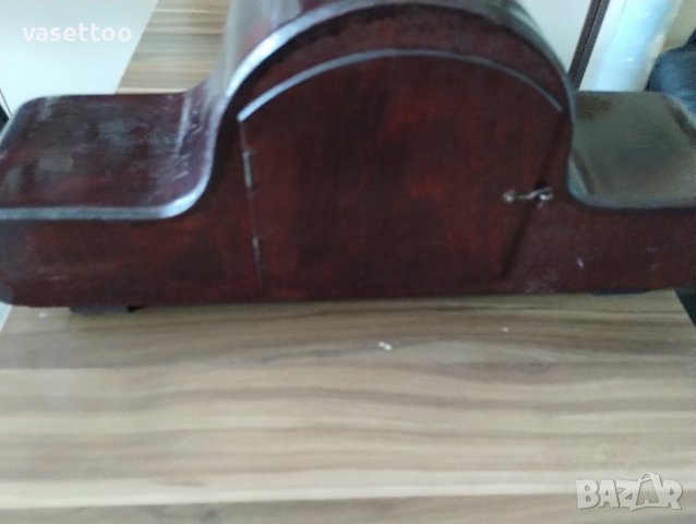 Стар механичен часовник, снимка 6 - Антикварни и старинни предмети - 39901575