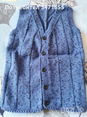 Ръчно плетено елече за момченце