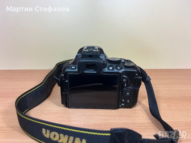 Фотоапарат Nikon D5600, снимка 3 - Фотоапарати - 44366383