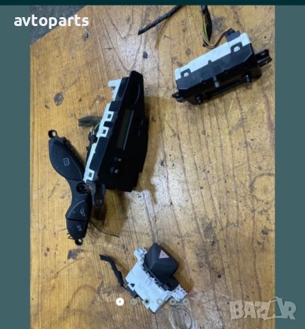 Ford focus 2002година Монитори и копчета, снимка 3 - Части - 40376427