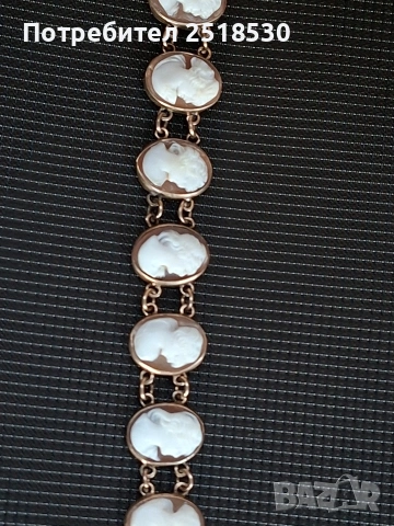 Старинна гривна с камеи, снимка 4 - Антикварни и старинни предмети - 54040846