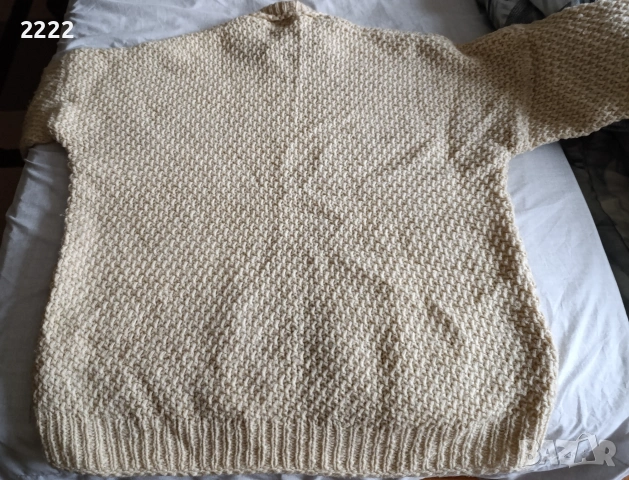 Продавам ръчно плетена вълнена блуза, снимка 5 - Блузи с дълъг ръкав и пуловери - 53272416