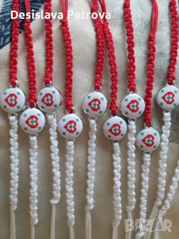 Мартеници макраме. Супер цена на едро-75ст. Цена на дребно-1,50лв