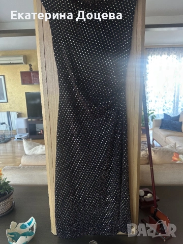 Официална рокля с блестящи камъчета