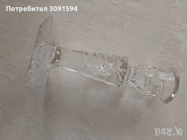 кристален свещник има малка люспа , снимка 8 - Антикварни и старинни предмети - 44422355