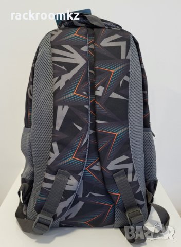 Ученическа раница с три основни отделения, снимка 3 - Раници - 42187908