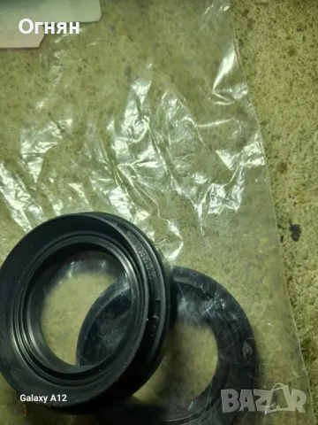 Семеринги за полуоски  N:103415 на мазда 323ф, 101кс , 2001 год, снимка 7 - Части - 48493480