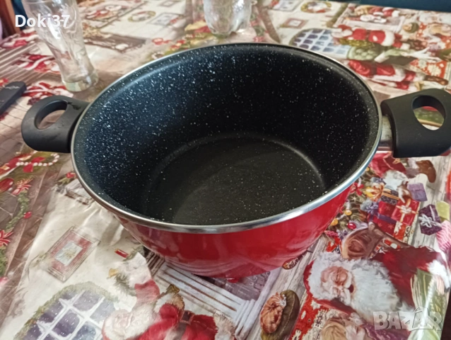 Голяма готварска тенджера , снимка 3 - Съдове за готвене - 53934190