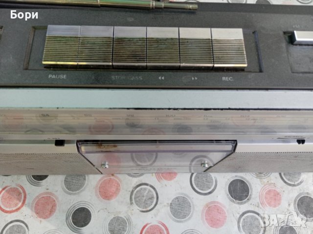 Grundig RR 710 РАДИОКАСЕТОФОН, снимка 8 - Радиокасетофони, транзистори - 38441529