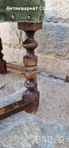 Винтидж дървена табуретка , снимка 11 - Дивани и мека мебел - 52553980