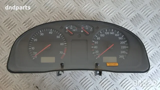 Километраж VW Passat 1998 3B1919880 Volkswagen Passat (B5; B5.5) (1996-2005)