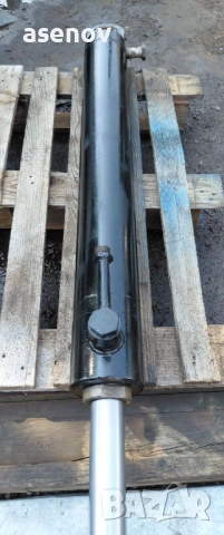 хидравличен цилиндър, снимка 2 - Резервни части за машини - 51449613