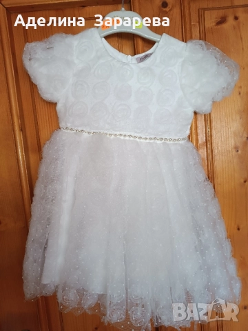 Детски рокли, снимка 2 - Детски рокли и поли - 52299565