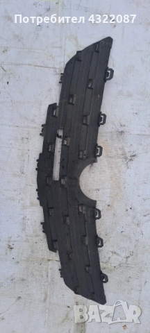 Решетка / Решетки предна броня от Опел Инсигния Opel Insignia 2.0CDTI 160к.с 2011г., снимка 3 - Части - 52171305