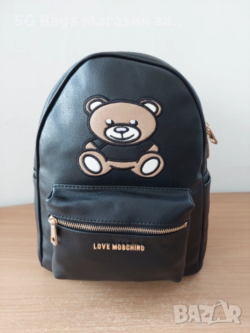 Moschino дамска чанта тип раница дамсса раница код 117