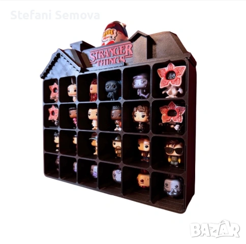 Stranger Things - Поставка за фигурки Kinder Joy, снимка 2 - Колекции - 53058677