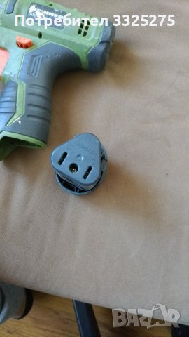 Винтоверт акумулаторен 12в, снимка 4 - Винтоверти - 42763539