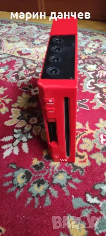 Nintendo Wii red