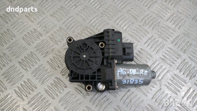 Моторче стъклоповдигач врата Audi A6 2002г.(задна дясна)	