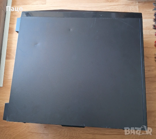 Кутия за PC Corsair, снимка 18 - Захранвания и кутии - 54322637