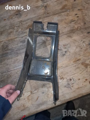 Fiat Uno 1988 Конзоли интериор, снимка 3 - Части - 36864338