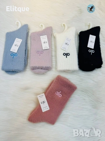 пухени чорапи един чифт louis vuitton celine miu miu alo Christian Dior , снимка 5 - Дамски чорапи - 52907737