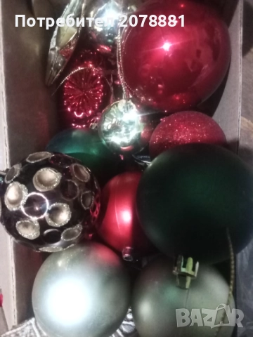 Играчки за елха и гирлянди , снимка 8 - Декорация за дома - 52665933