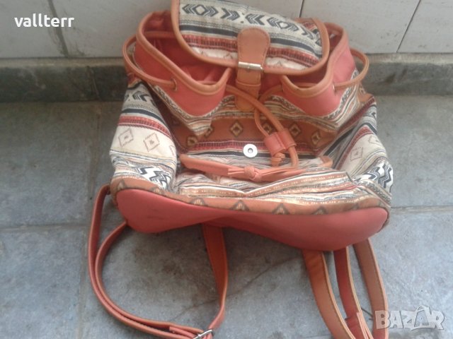 чанта раница гучи, снимка 1 - Чанти - 42703790