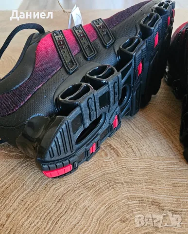 Оригинални маратонки Adidas! , снимка 5 - Спортни обувки - 55717467