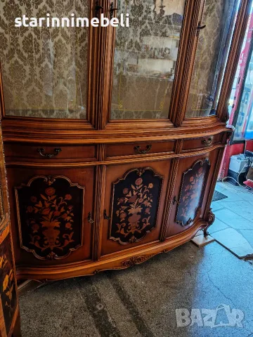 Изискана масивна витрина, снимка 8 - Секции и витрини - 56381948