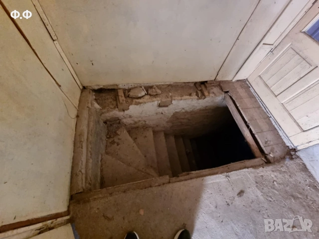 Къща  в село Кесарево , снимка 11 - Къщи - 53874478