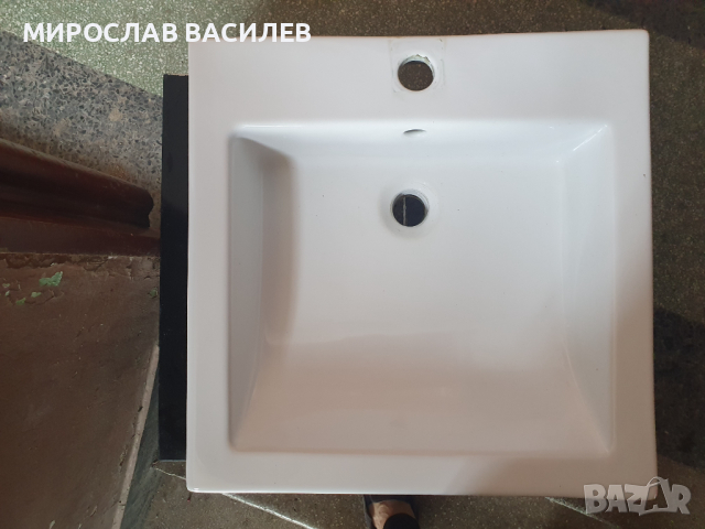 Продавам порцеланова мивка с водоустоичив плот за баня, снимка 2 - Мивки - 44741693