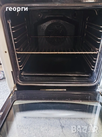 Готварска печка Gorenje (50 см) – Керамичен плот с 2 разширяеми зони, снимка 3 - Печки, фурни - 54182578