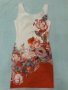 Луксозна рокля- бяла във високата част и червена в долната част с принт от рози диагонална граница, снимка 1 - Рокли - 37259269