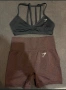 Дамски комплект GYMSHARK, снимка 1