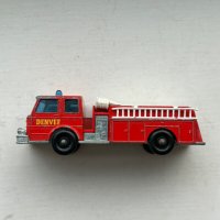 Метална количка Matchbox Fire Pumper Truck в мащаб 1:104, снимка 5 - Колекции - 39835603
