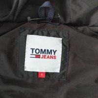 Tommy Hilfiger 2 in 1 Vest Womens Down Jacket Parka Size S НОВО! ОРИГИНАЛ! Дамска пухено яке Парка!, снимка 7 - Якета - 44289714