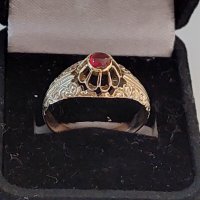 Стар Руски дамски златен пръстен с натурален рубин/злато 14 карата/, снимка 1 - Пръстени - 39617139